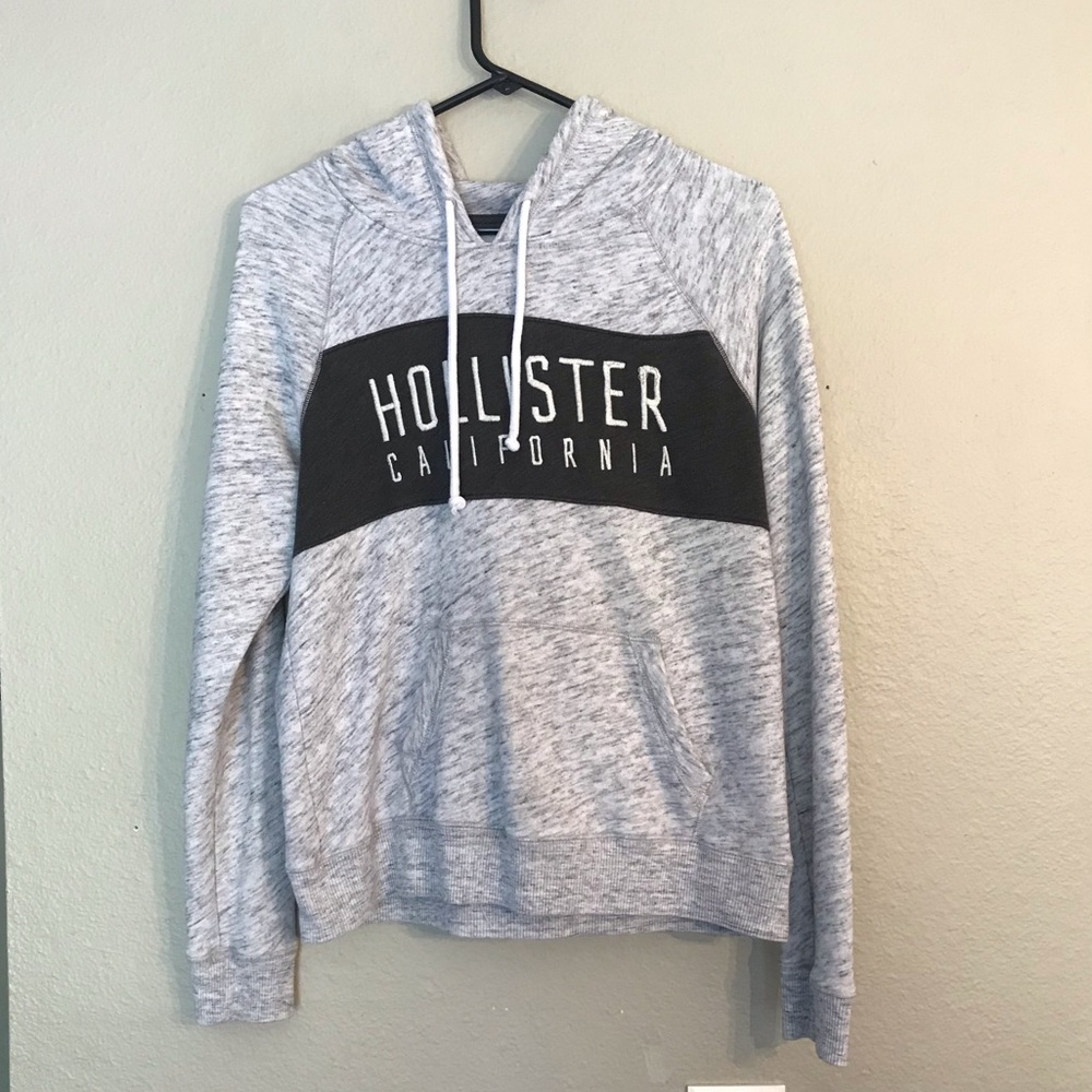 Hollister Hoodie (Large)